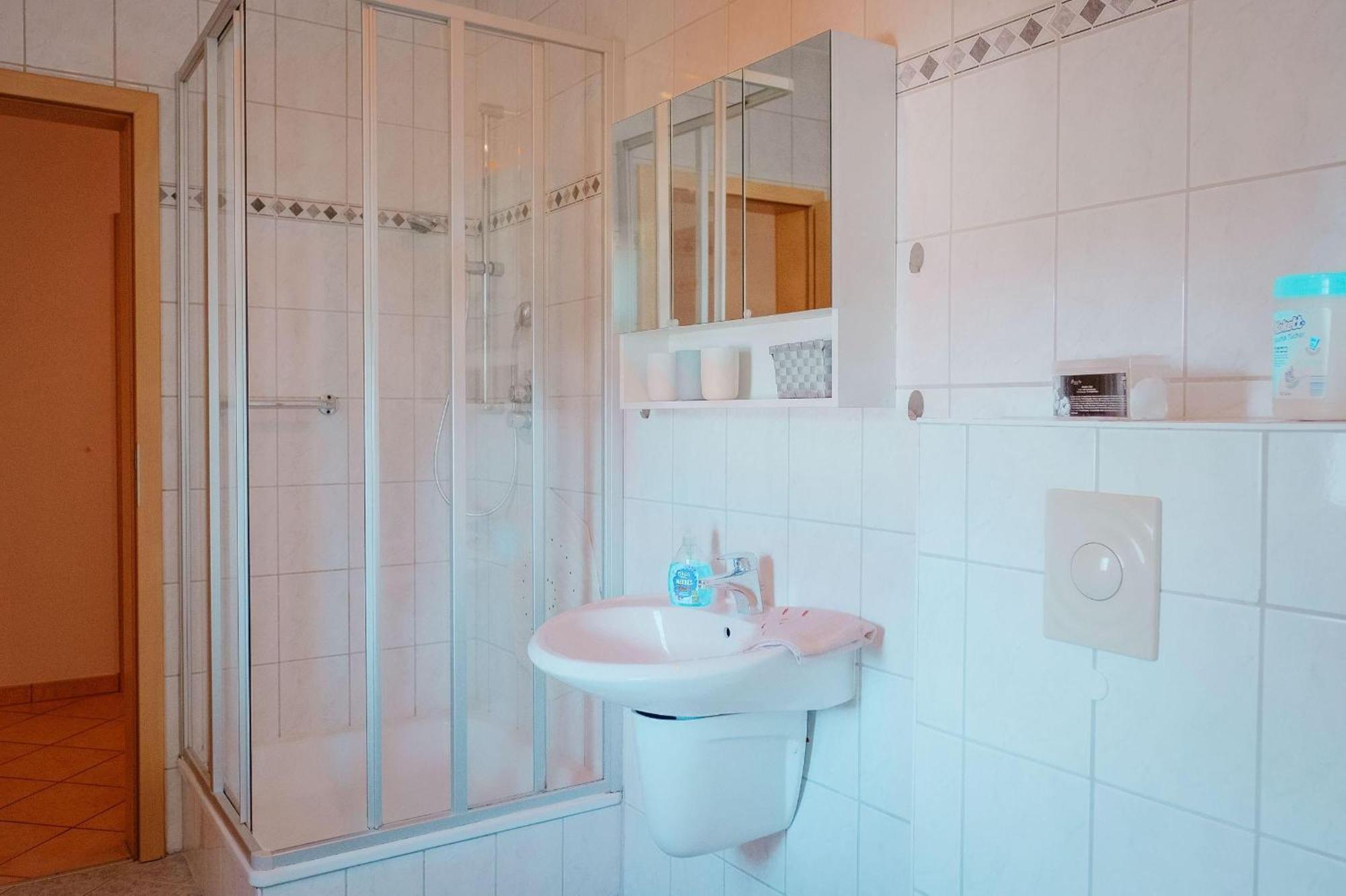 Ferienwohnung Cubus Kuehlungsborn Ost Bagian luar foto